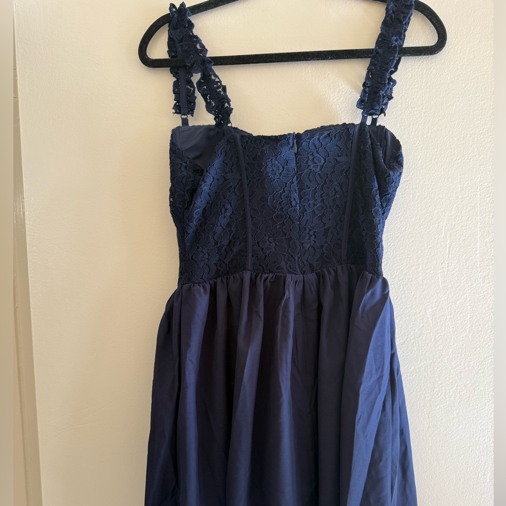 Elegant Navy Blue Dress - Picture 6 of 7